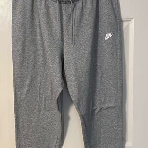 Nike Heather Gray Joggers